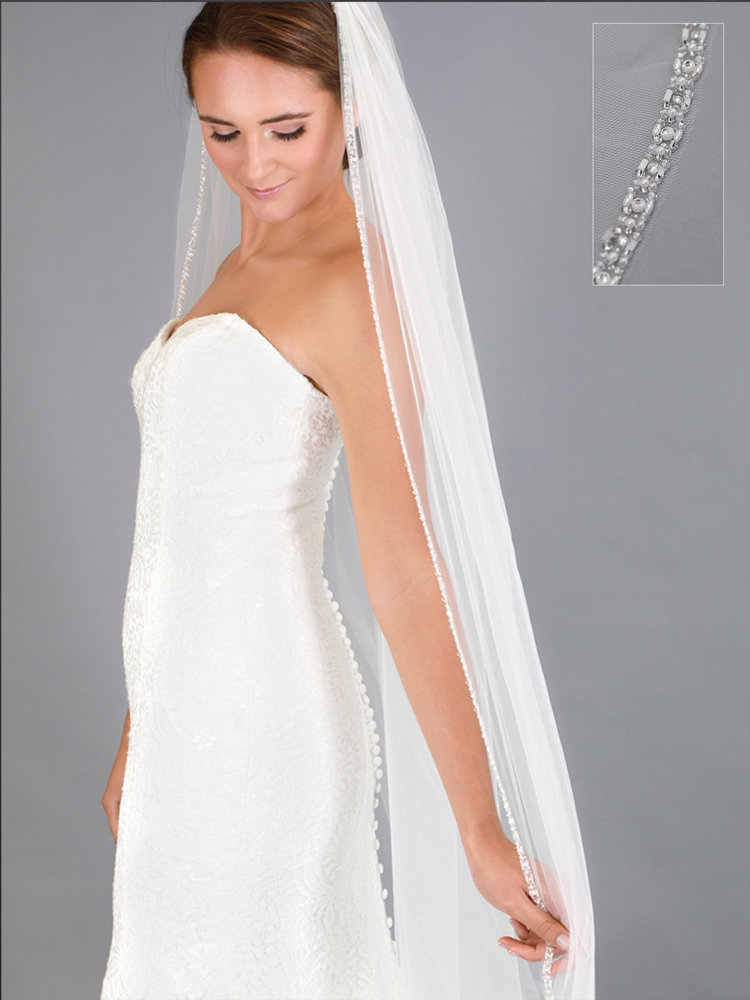Wedding Veil *Chapel Length*1 Tier*Off white/ Ivory*Floral/Pearl/Crystal* 