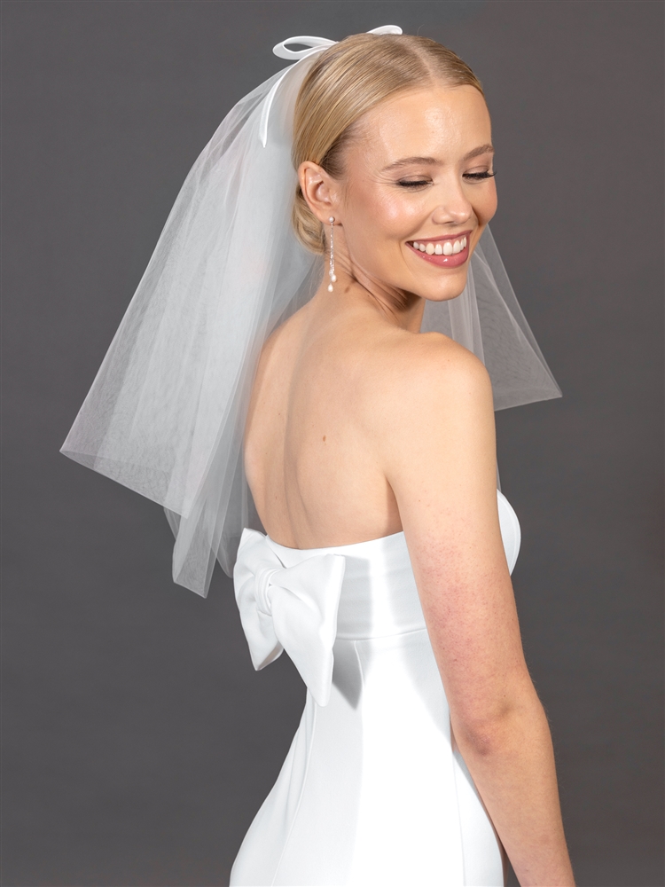 Wedding veil white bridal shoulder short length pearls bow elegant brand new Amazon.com: White Pearl Bridal Hair Bow Clip with Short Veil  main image 3